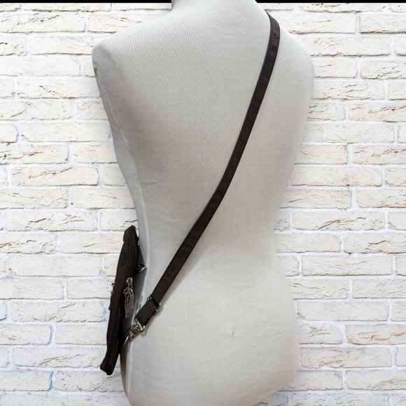 Baggallini Brown Crossbody Bag with Adjustable Strap - Picture 5 of 8